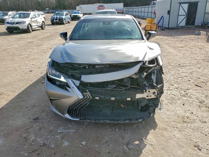 2020 Lexus ES, 350 Base 5